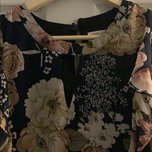 Sheer two layer dress - Picture 2 of 8